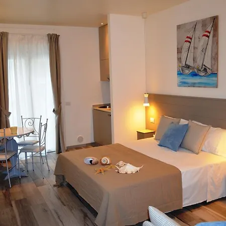 Appartamenti Barzilai Gabicce Mare Exterior foto